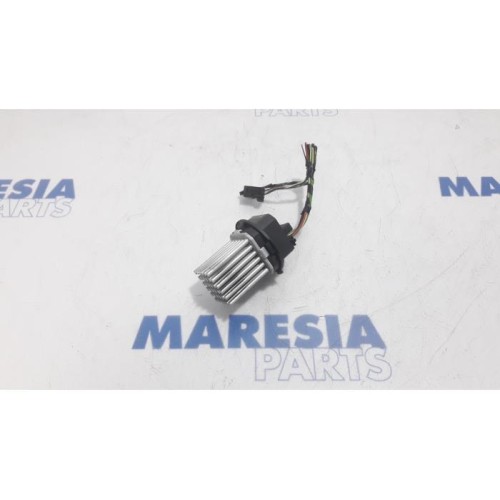Citroen - DS3 - Heater resistor