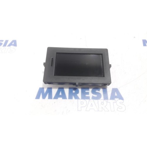 Renault - Scenic - Navigation Display