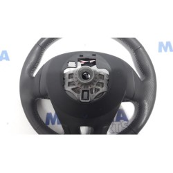 Renault - Scenic - Steering wheel