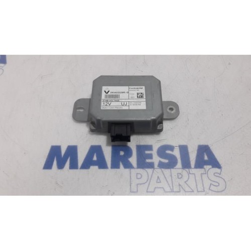 Renault - Scenic - Spannungsstabilisator