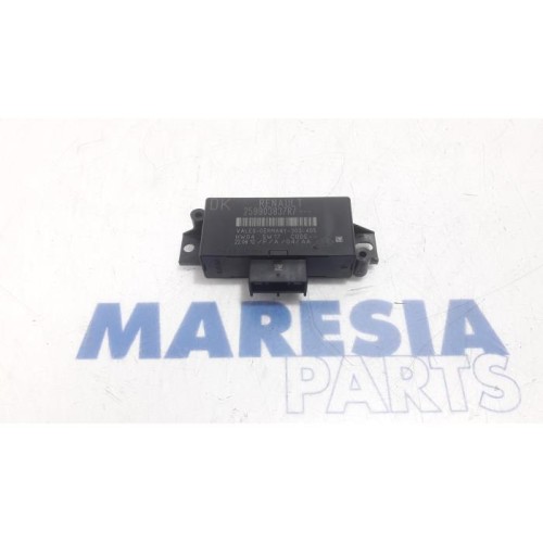 Renault - Scenic - Module PDC
