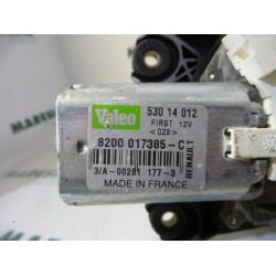 Renault - Vel Satis - Ruitenwissermotor achter