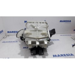 Citroen - C3 Picasso - Heater housing