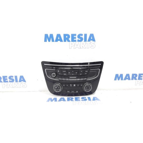 Peugeot - 508 - Heater control panel