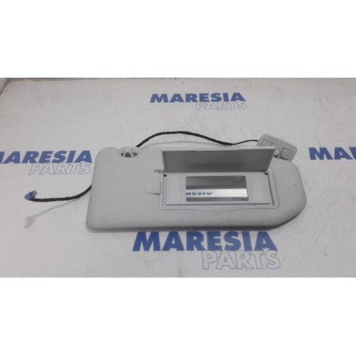Peugeot - 508 - Sun visor
