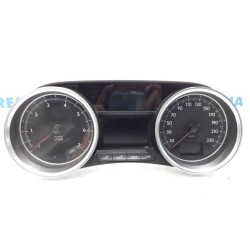 Peugeot - 508 - Instrumentenbrett