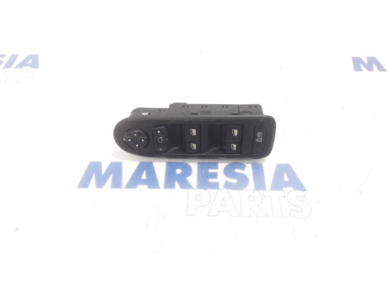 Peugeot - 508 - Multi-functional window switch