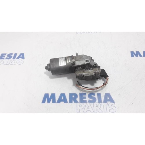 Alfa Romeo - Mito - Front wiper motor