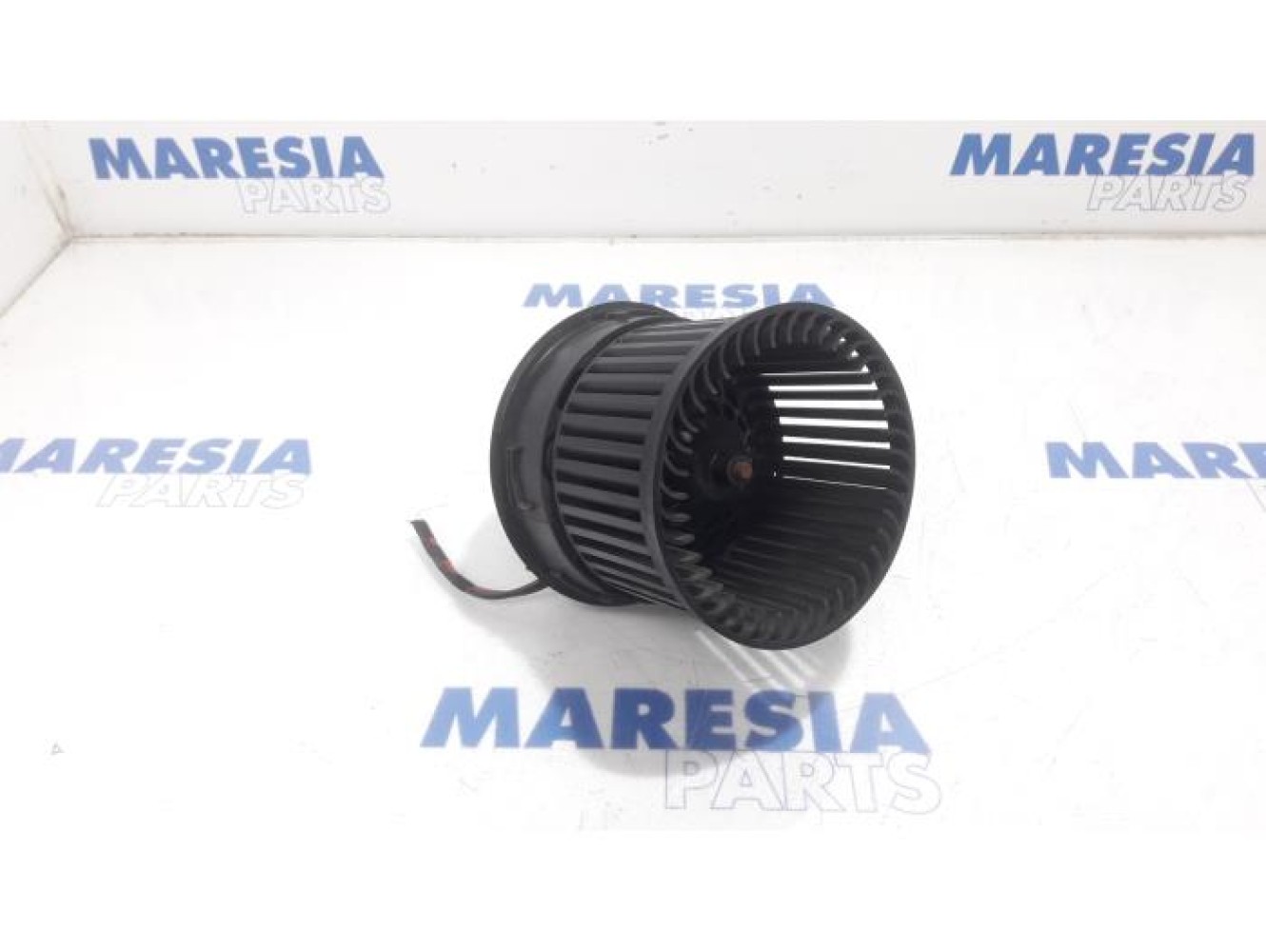 Citroen - C3 Picasso - Heating and ventilation fan motor