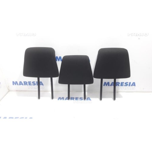 Citroen - C3 Picasso - Headrest set