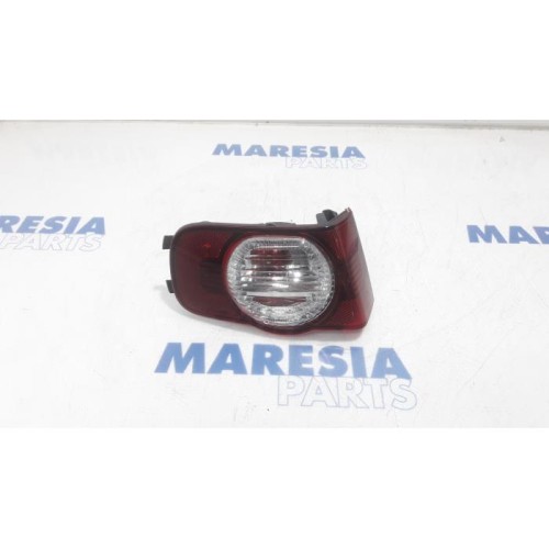 Citroen - C3 Picasso - Rear fog light