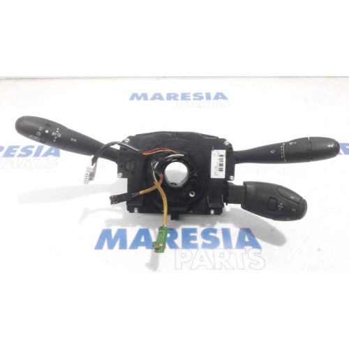 Peugeot - 207 - Steering column stalk