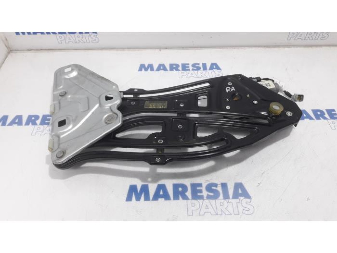 Peugeot - 207 - Rear window mechanism 2-door, right