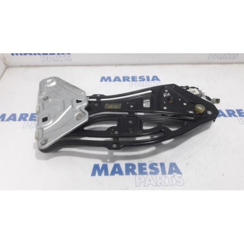 Peugeot - 207 - Rear window mechanism 2-door, right