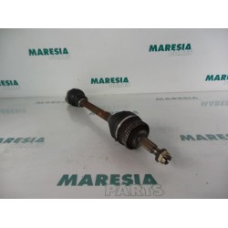 Renault - Megane Scenic - Aandrijfas links-voor