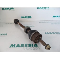 Renault - Megane Scenic - Front drive shaft, right