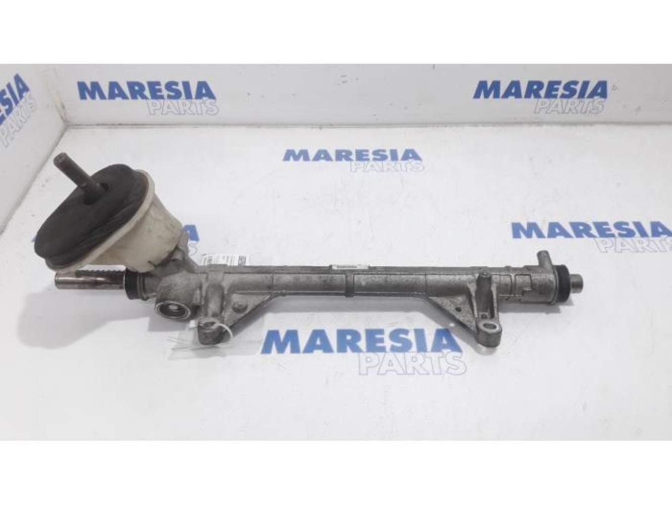Renault - Clio - Steering box