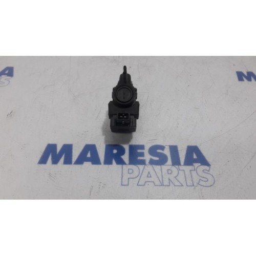 Renault - Trafic - Turbo pressure regulator