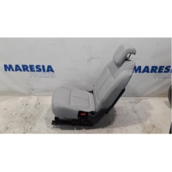 Peugeot - 5008 - Rear seat