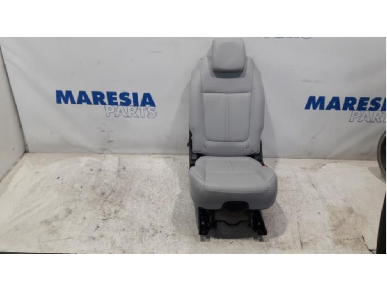 Peugeot - 5008 - Rear seat