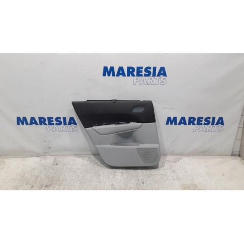 Peugeot - 5008 - Portierbekleding 4Deurs rechts-achter