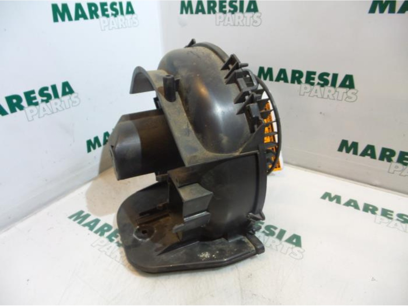 Renault - Kangoo - Heating and ventilation fan motor