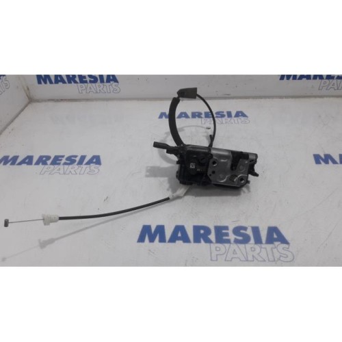 Peugeot - 5008 - Rear door mechanism 4-door, right