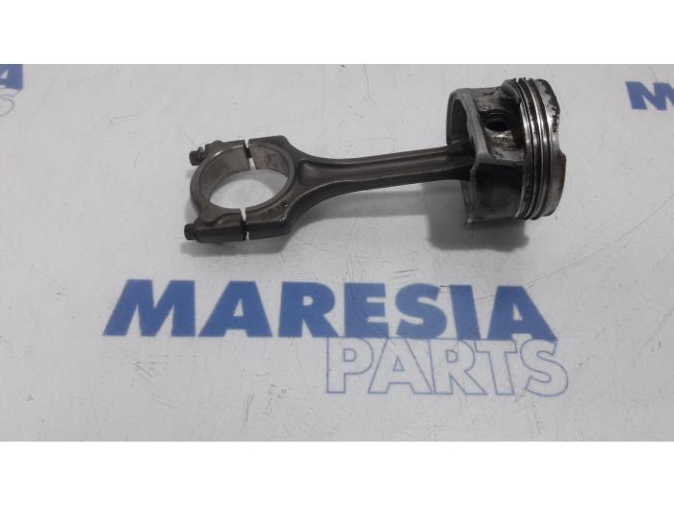 Peugeot - 207 - Piston
