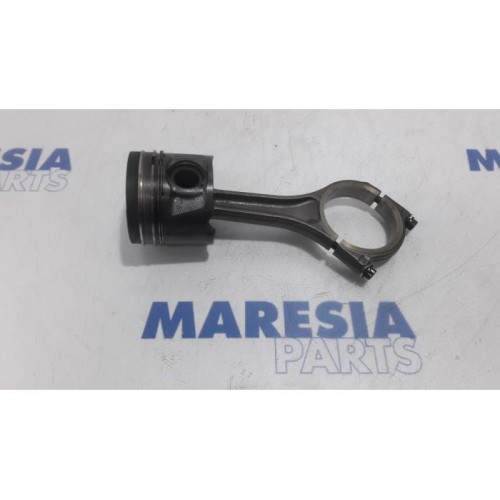 Citroen - C5 - Piston