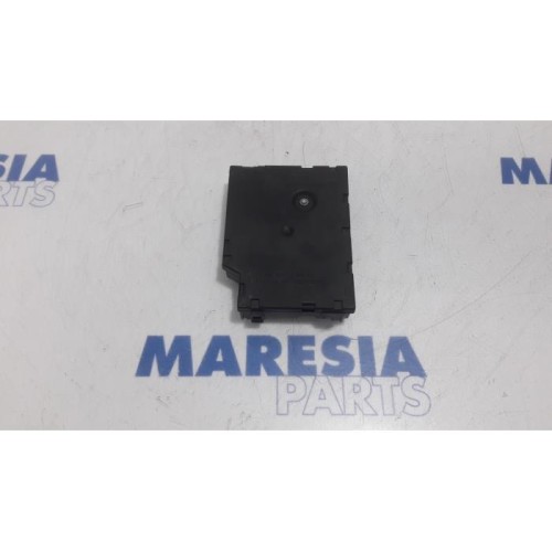 Renault - Clio - Card reader (lock)