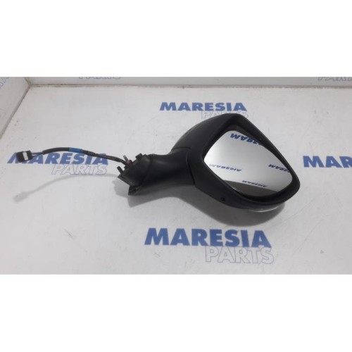 Renault - Clio - Wing mirror, right