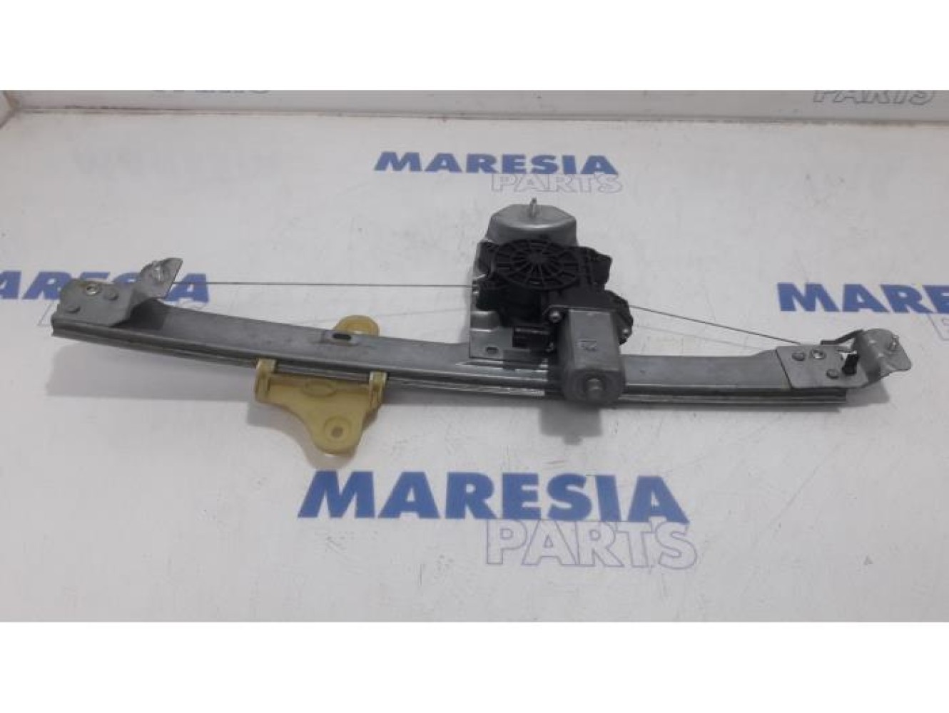Renault - Clio - Window mechanism 4-door, front right