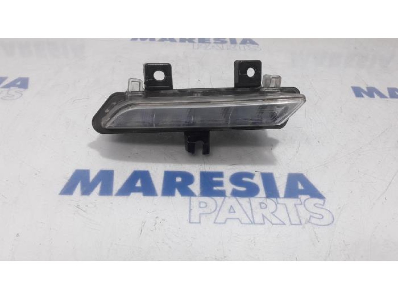 Renault - Clio - Daytime running light, left