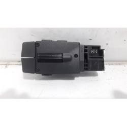 Renault - Clio - Commande radio volant