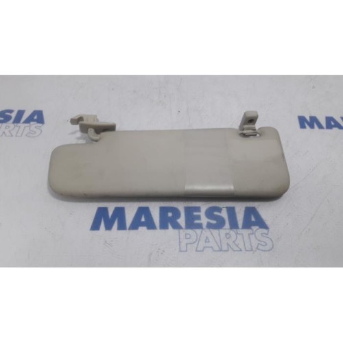 Fiat - 500 - Sun visor