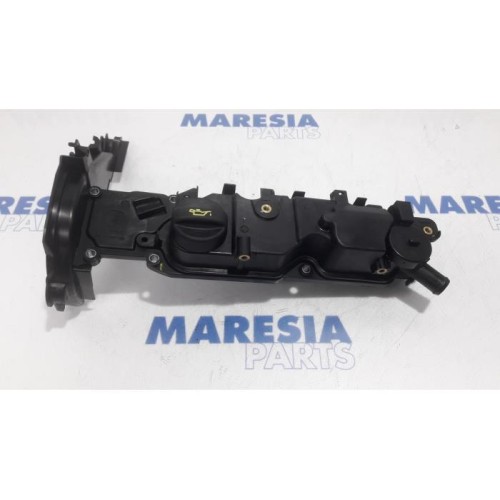 Citroen - C4 Grand Picasso - Rocker cover