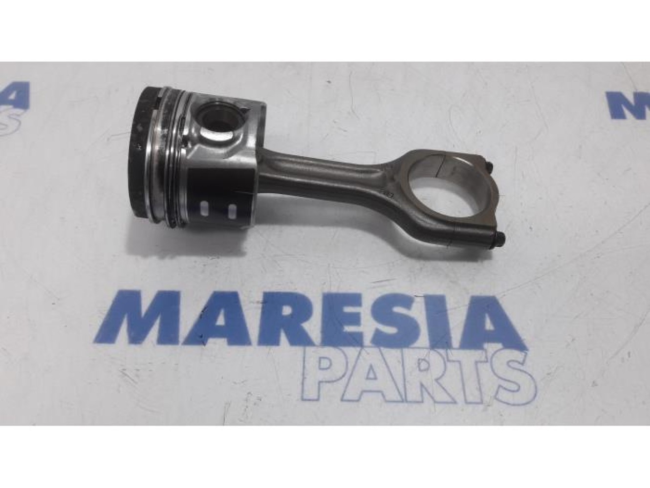 Citroen - C4 Grand Picasso - Piston