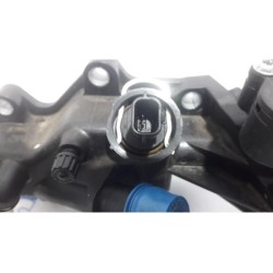 Renault - Megane - Thermostat housing