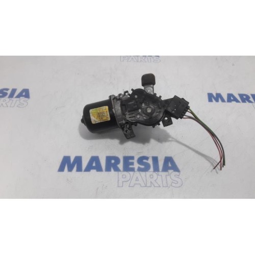 Citroen - DS3 - Front wiper motor