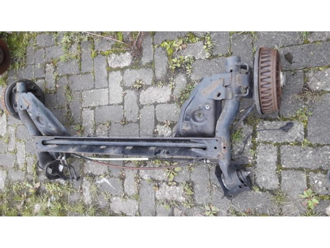 Renault - Clio - Rear-wheel drive axle