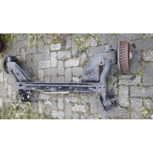 Renault - Clio - Rear-wheel drive axle