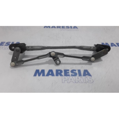 Fiat - 500 - Wiper mechanism