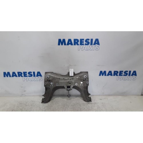 Renault - Clio - Subframe