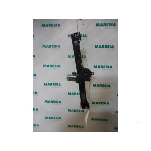 Fiat - Punto - Window mechanism 4-door, front left