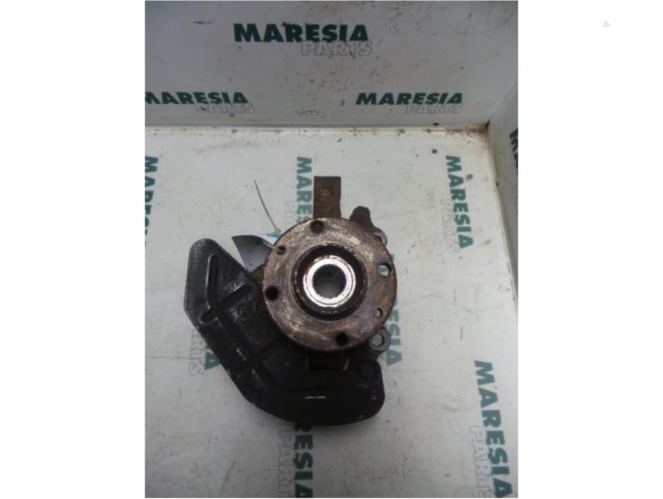 Fiat - Doblo - Knuckle, front right