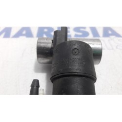 Citroen - C3 Picasso - Windscreen washer pump