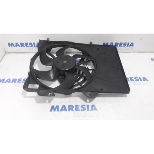 Citroen - C3 Picasso - Fan motor