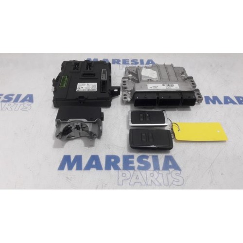 Renault - Megane - Engine management computer