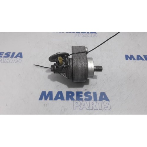 Renault - Kangoo - Oil cooler