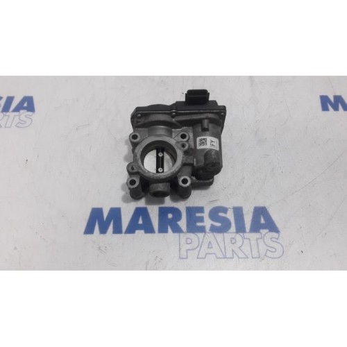 Renault - Captur - Throttle body